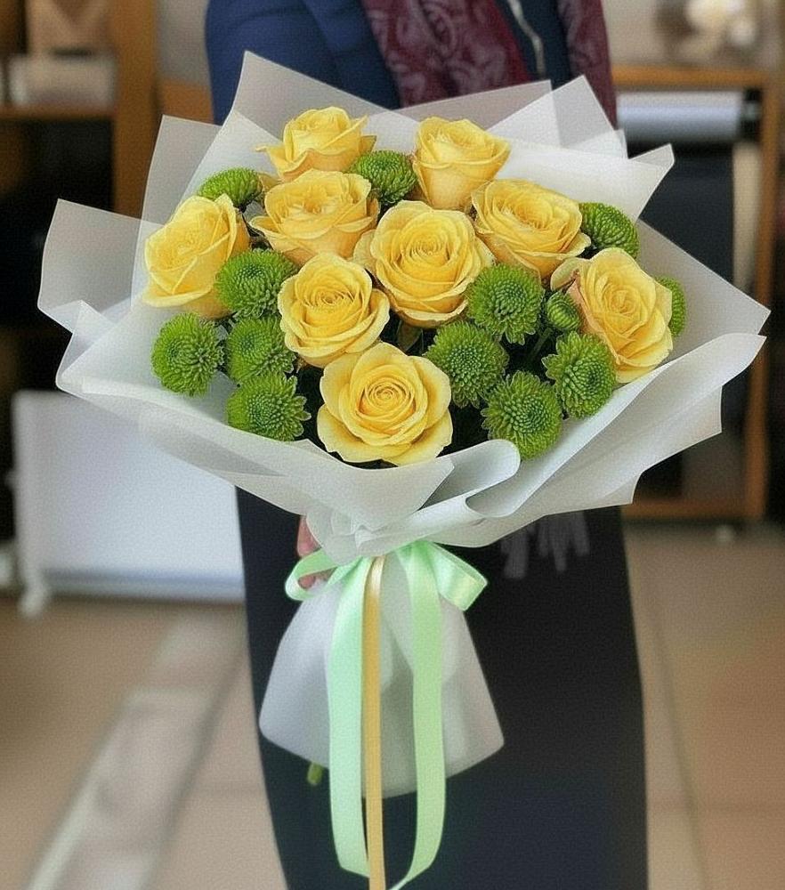 Букет цветов из: Хризантемы и Розы в Урожайном