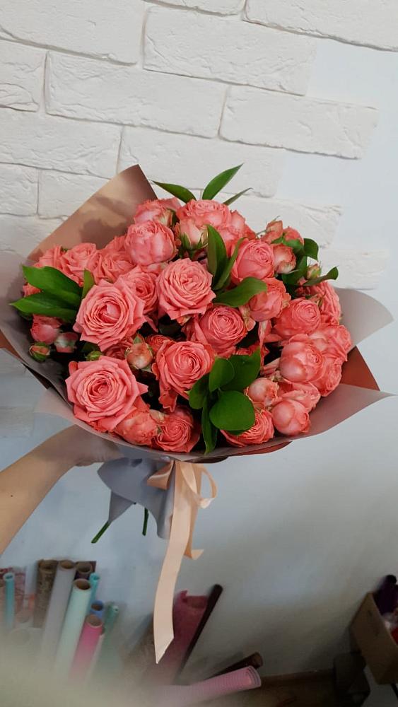 Букет цветов из: Розы в Урожайном