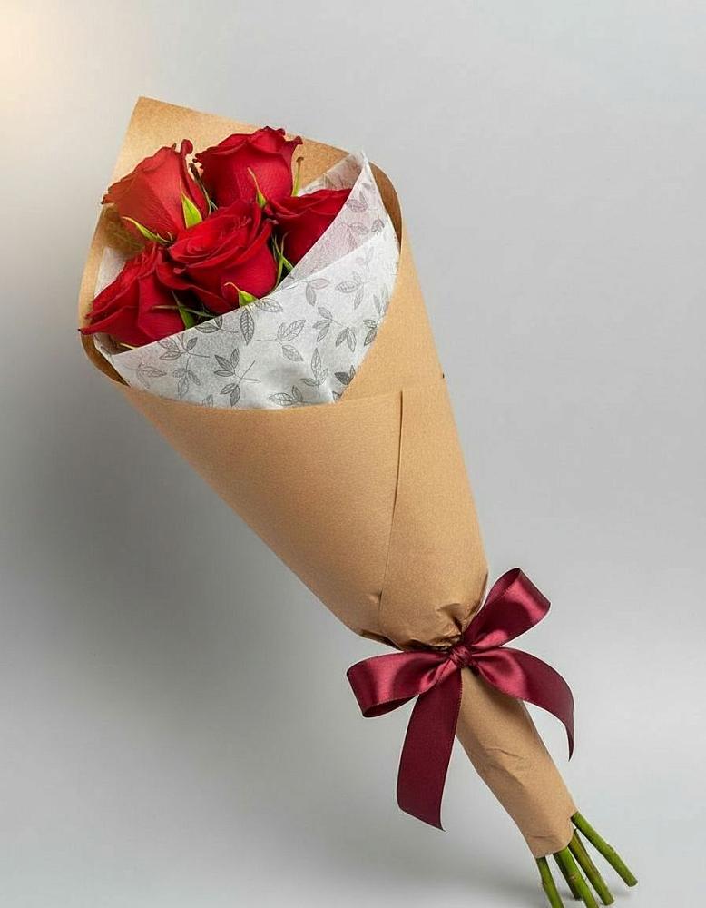 Букет цветов из: Розы в Урожайном