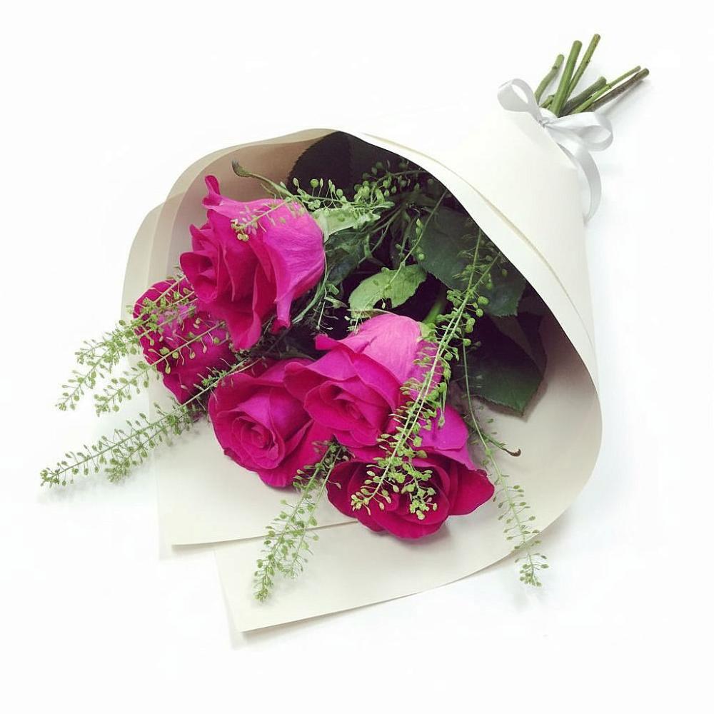 Букет цветов из: Розы в Урожайном