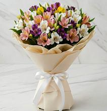Букет цветов из:  Альстромерии #REPLACE_PRED# Урожайном