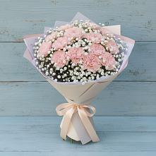 Букет цветов из:  Гвоздики в Урожайном