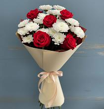 Букет цветов из:  Розы и Хризантемы в Урожайном