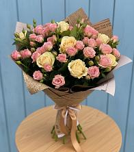 Букет цветов из:  Розы в Урожайном