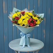 Букет цветов из:  Альстромерии и Хризантемы в Урожайном