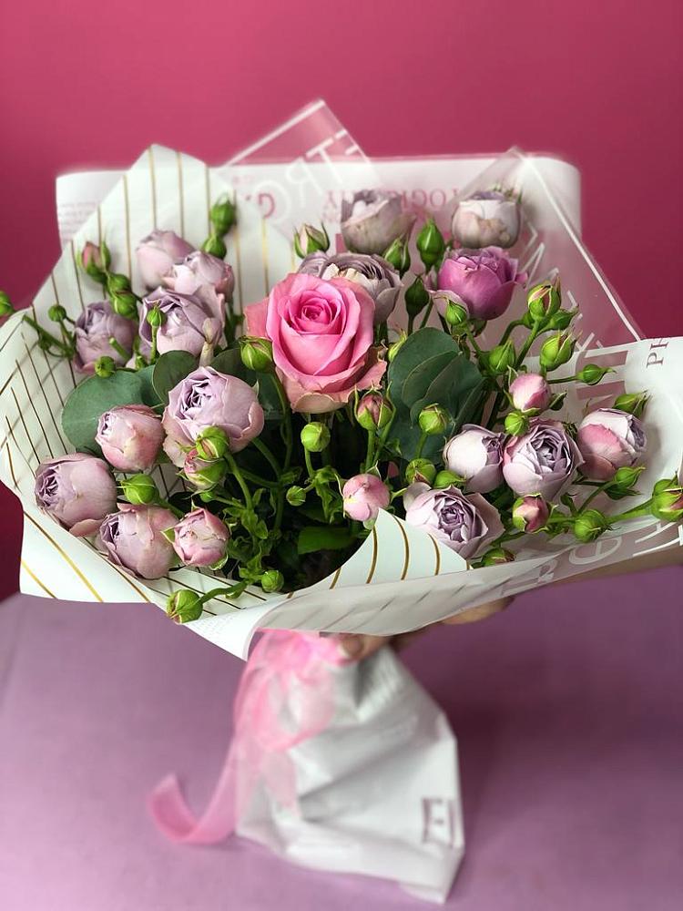 Букет цветов из: Розы в Урожайном