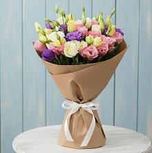 Букет цветов из:  Лизиантусы в Урожайном