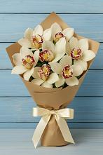 Букет цветов из:  Орхидеи и Розы в Урожайном